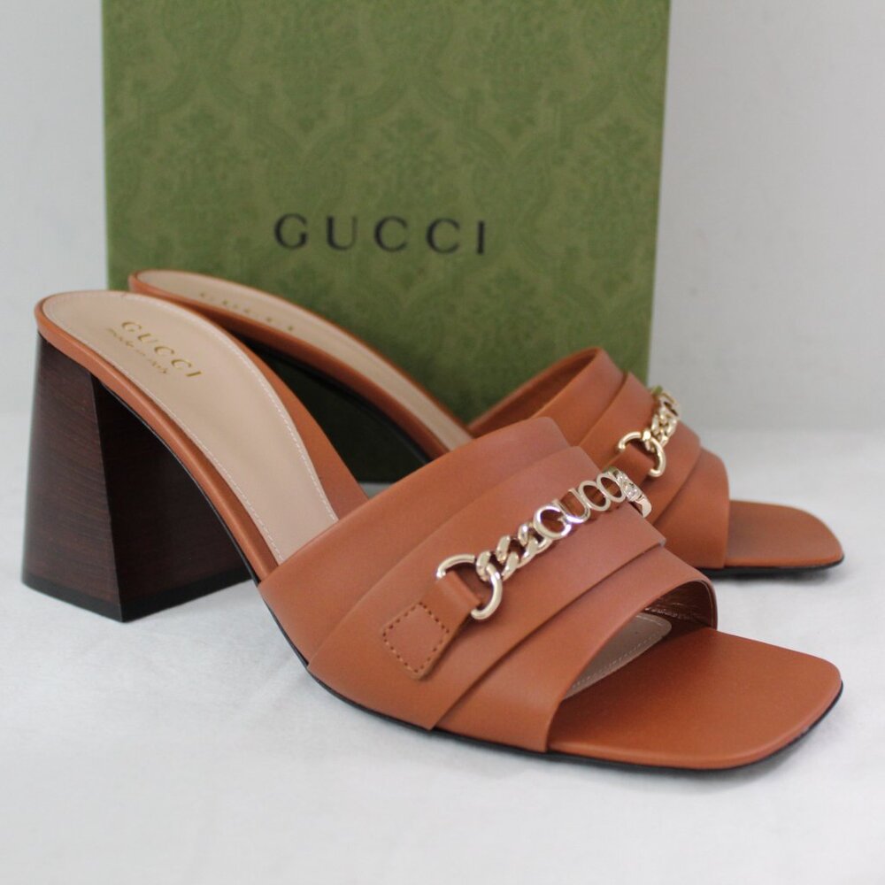 NWB Gucci Logo Hardware Harness Brown Chunk Heel Sandals Mules 786595